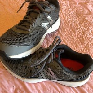 New Balance Men’s Tennis Shoes, Size 11